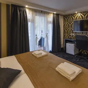 https://villa-monte-dana-amsterdam-airport-zwanenburg.ihotelsrotterdam.com