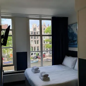2* מלון Hotel Hoksbergen